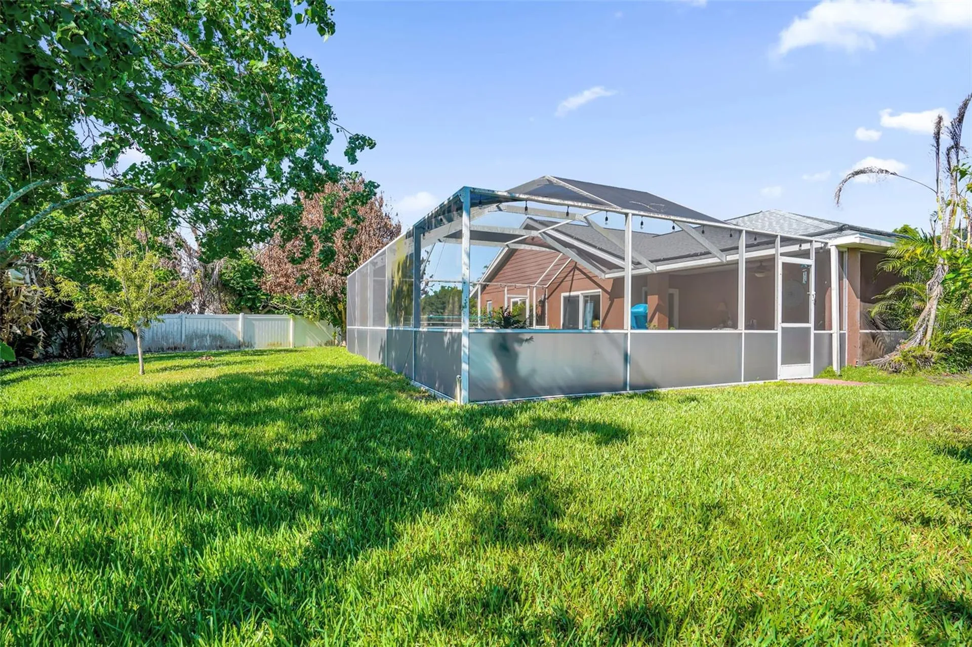 637 Moss Park Court Kissimmee FL 34743