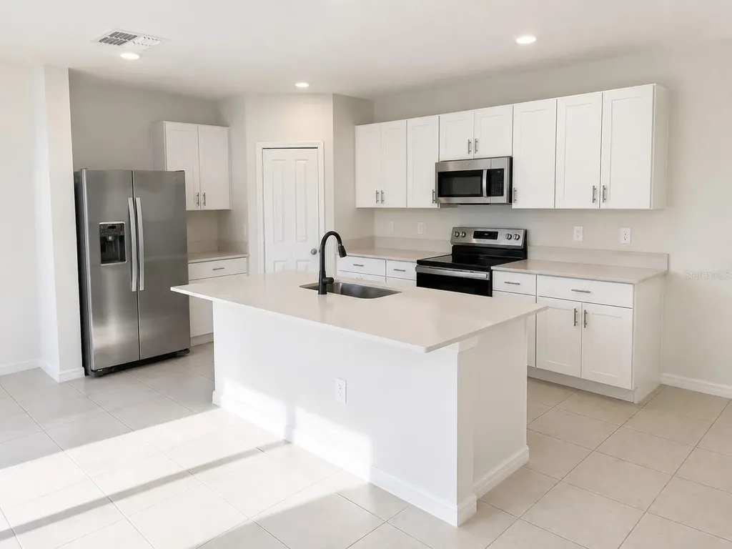 2255 Blue Grosbeak Place Wimauma FL 33598