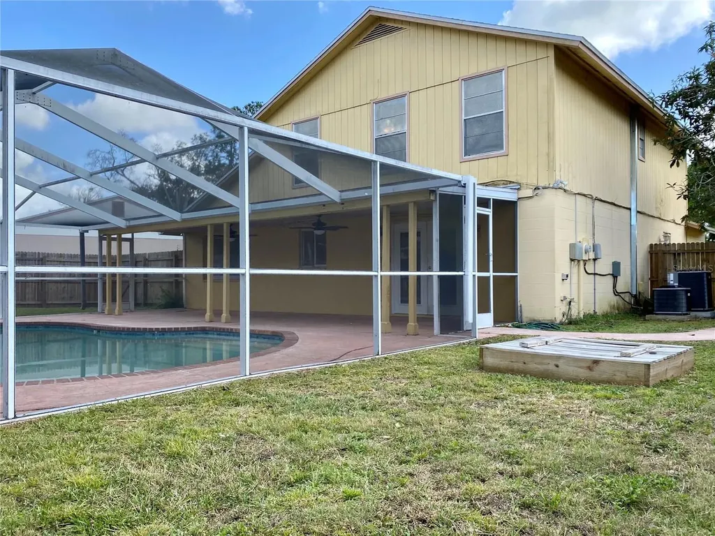 5205 Dublin Place Tampa FL 33624