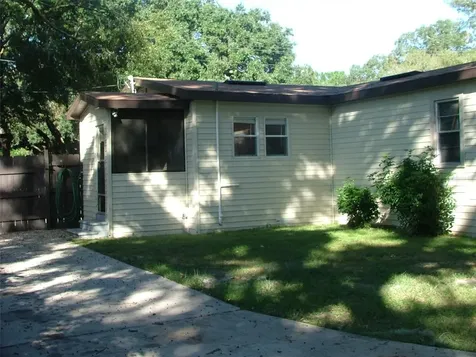 11709 Hoyt Avenue Tampa FL 33617