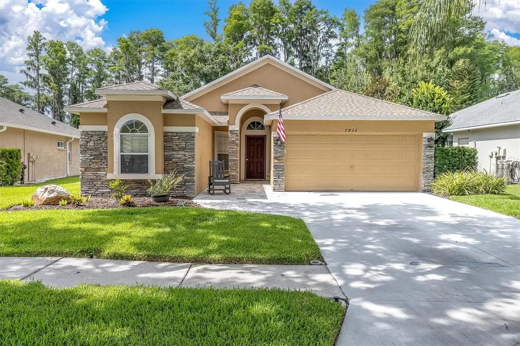 7832 Blue Spring Drive Land O Lakes FL 34637