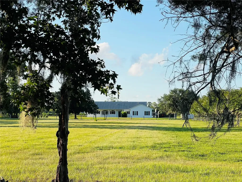 9120 County Road 304 Bunnell FL 32110