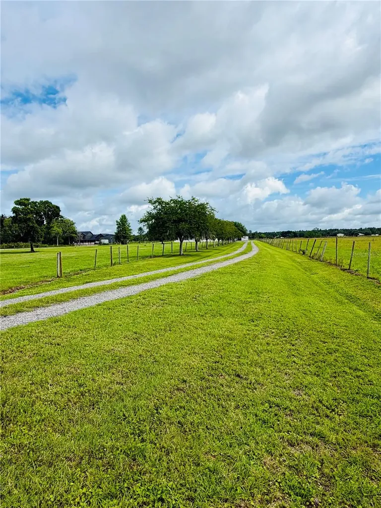 9120 County Road 304 Bunnell FL 32110
