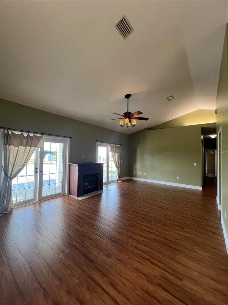 9120 County Road 304 Bunnell FL 32110