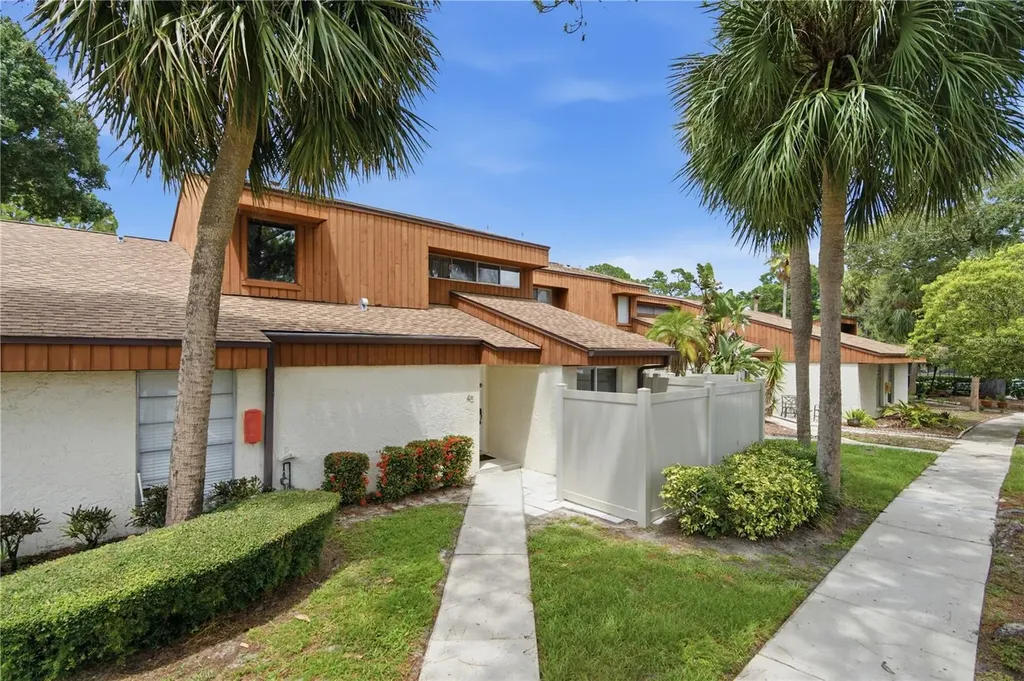 2052 Sunset Point Road Clearwater FL 33765