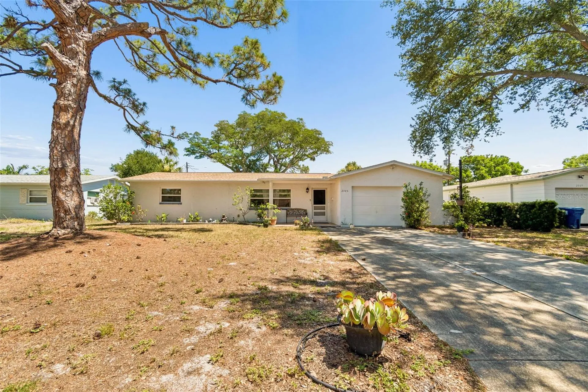 2085 68th Avenue S St Petersburg FL 33712