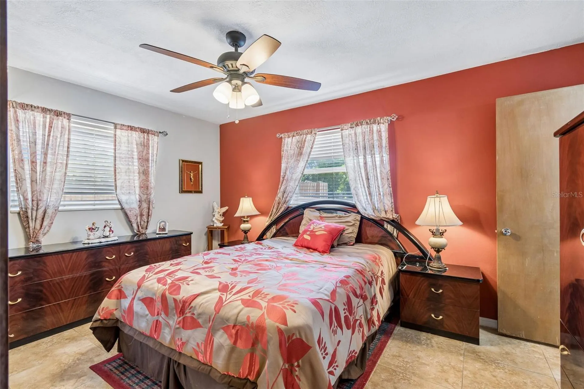 2085 68th Avenue S St Petersburg FL 33712
