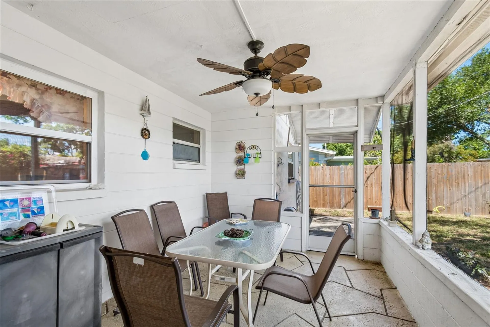 2085 68th Avenue S St Petersburg FL 33712