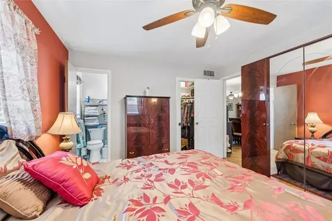 2085 68th Avenue S St Petersburg FL 33712