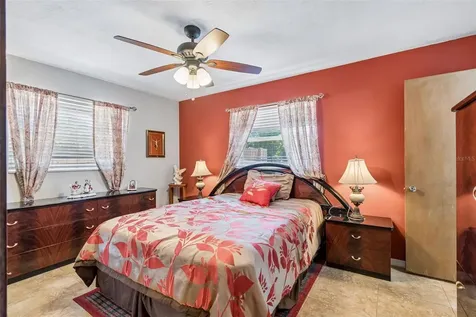 2085 68th Avenue S St Petersburg FL 33712