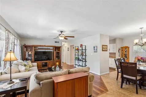 2085 68th Avenue S St Petersburg FL 33712