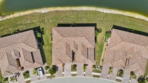 20080 Ragazza Circle Venice FL 34293