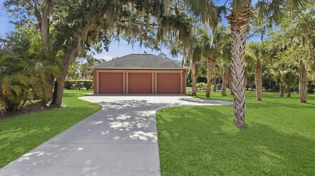 3257 Wenona Drive North Port FL 34288
