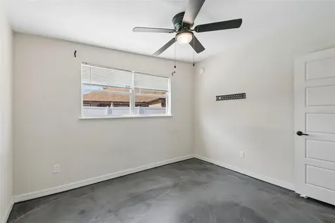 2416 Emory Avenue Bradenton FL 34207