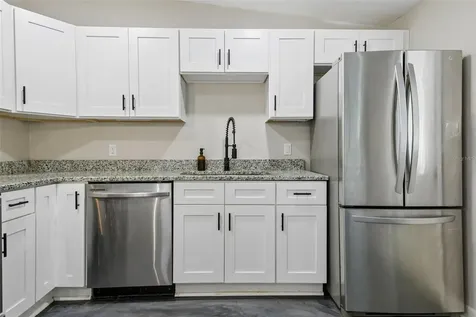 2416 Emory Avenue Bradenton FL 34207