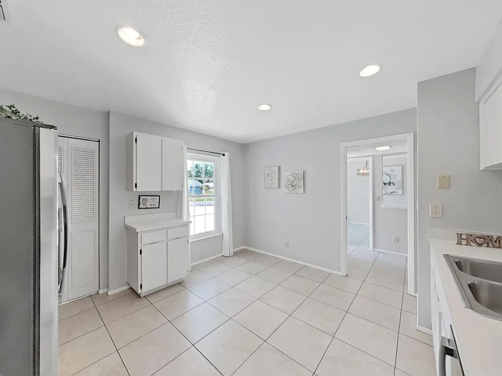 878 Rustic Oaks Drive Palm Harbor FL 34684