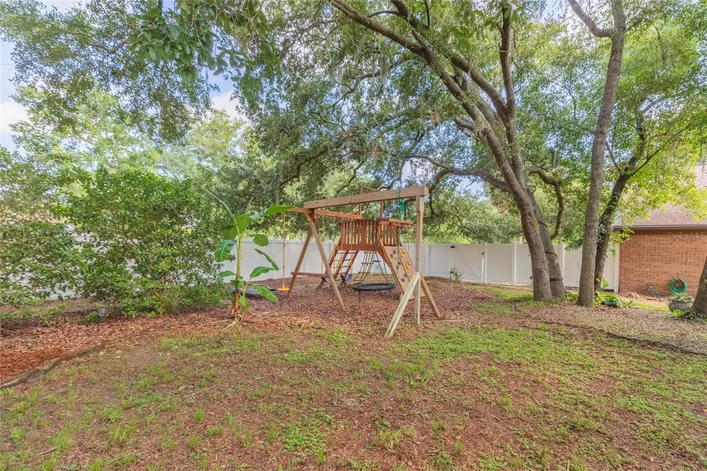 13001 Sydney Road Dover FL 33527