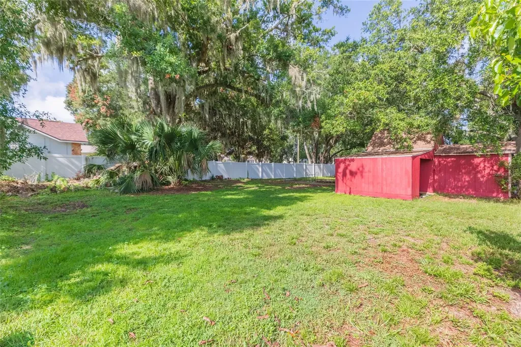 13001 Sydney Road Dover FL 33527