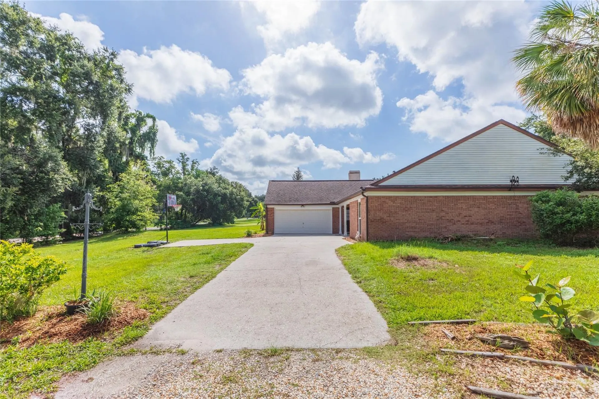 13001 Sydney Road Dover FL 33527