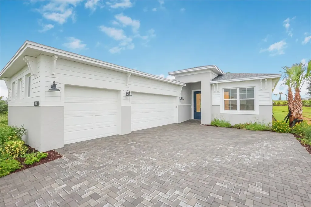 1618 Bellagio Loop Tavares FL 32778