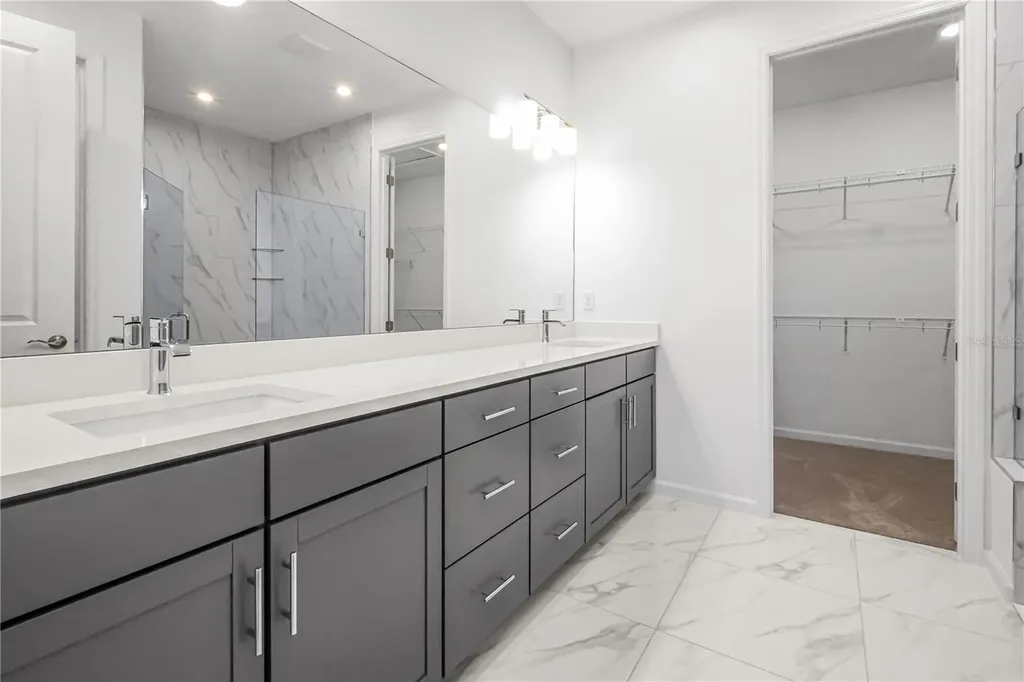 1618 Bellagio Loop Tavares FL 32778