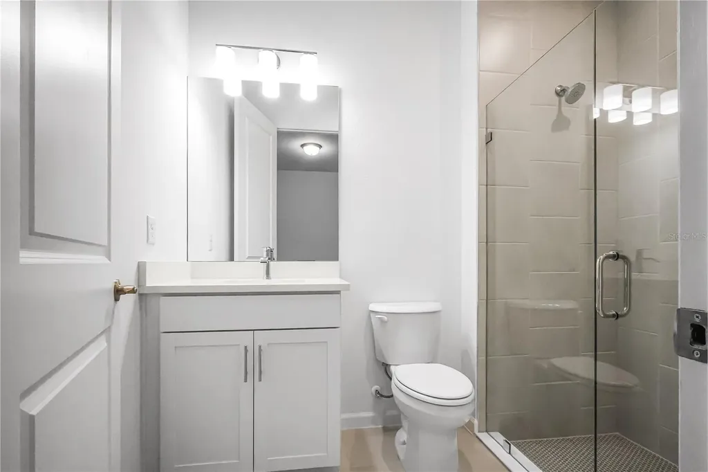 1618 Bellagio Loop Tavares FL 32778