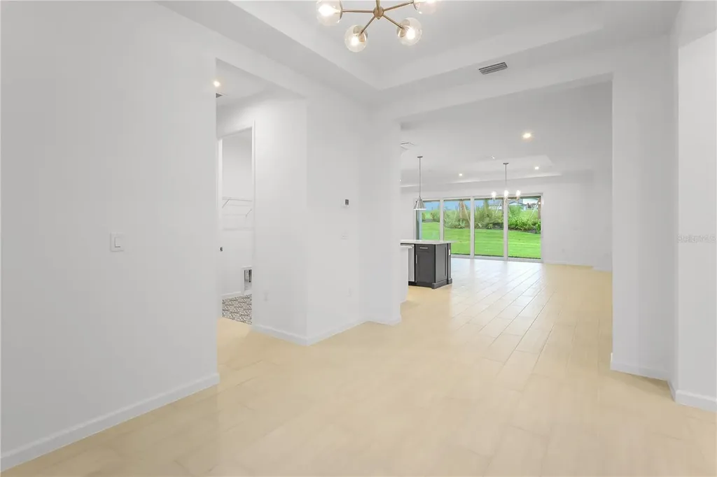 1618 Bellagio Loop Tavares FL 32778