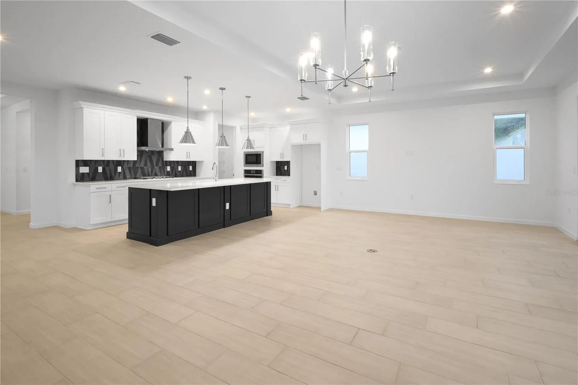 1618 Bellagio Loop Tavares FL 32778