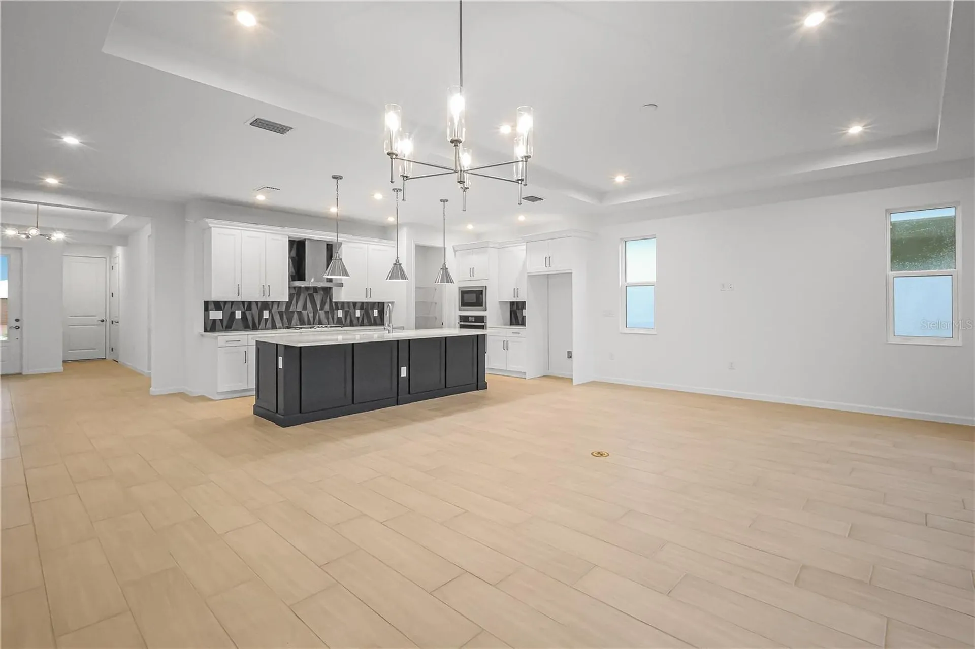 1618 Bellagio Loop Tavares FL 32778