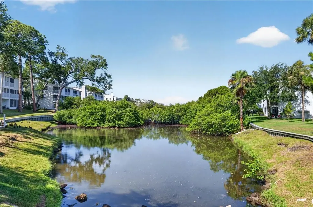 14846 Seminole Trail Seminole FL 33776