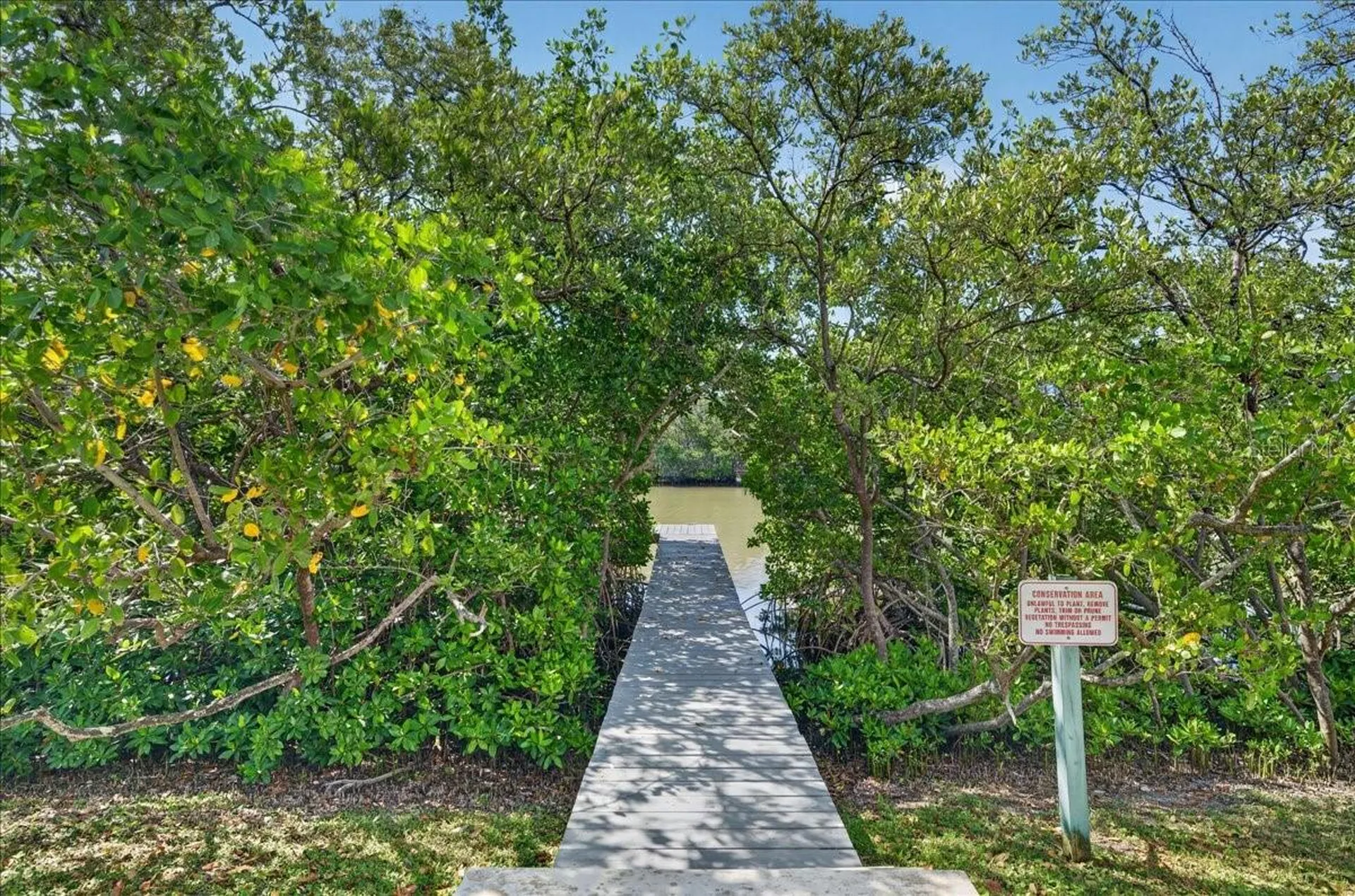 14846 Seminole Trail Seminole FL 33776