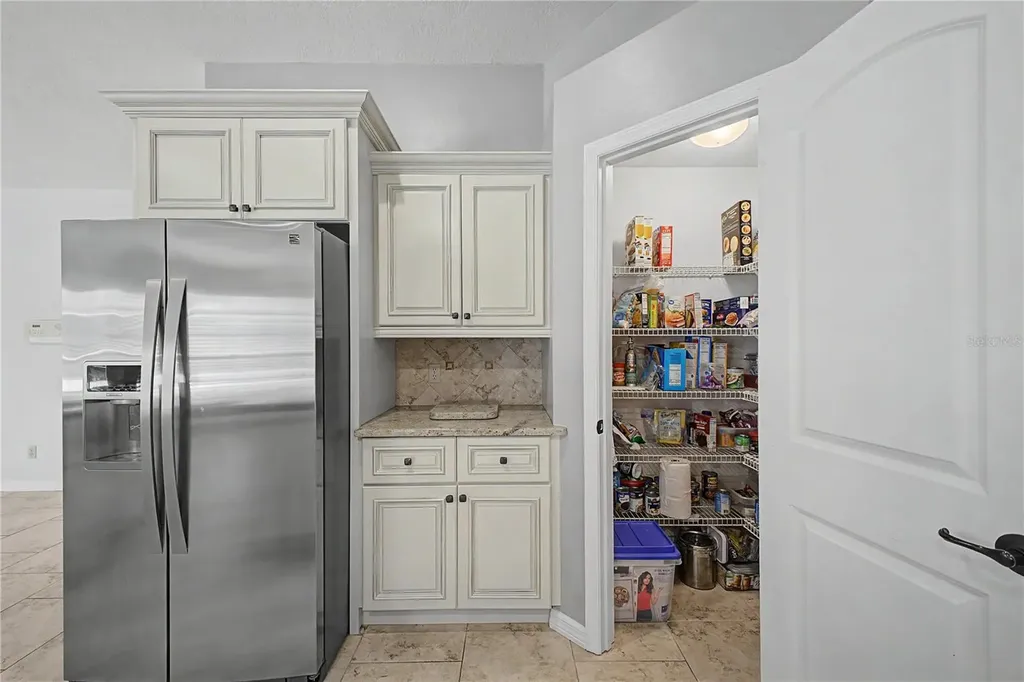 1154 E Triple Crown Loop Hernando FL 34442