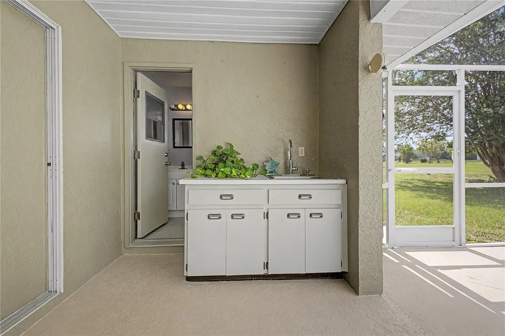 1154 E Triple Crown Loop Hernando FL 34442