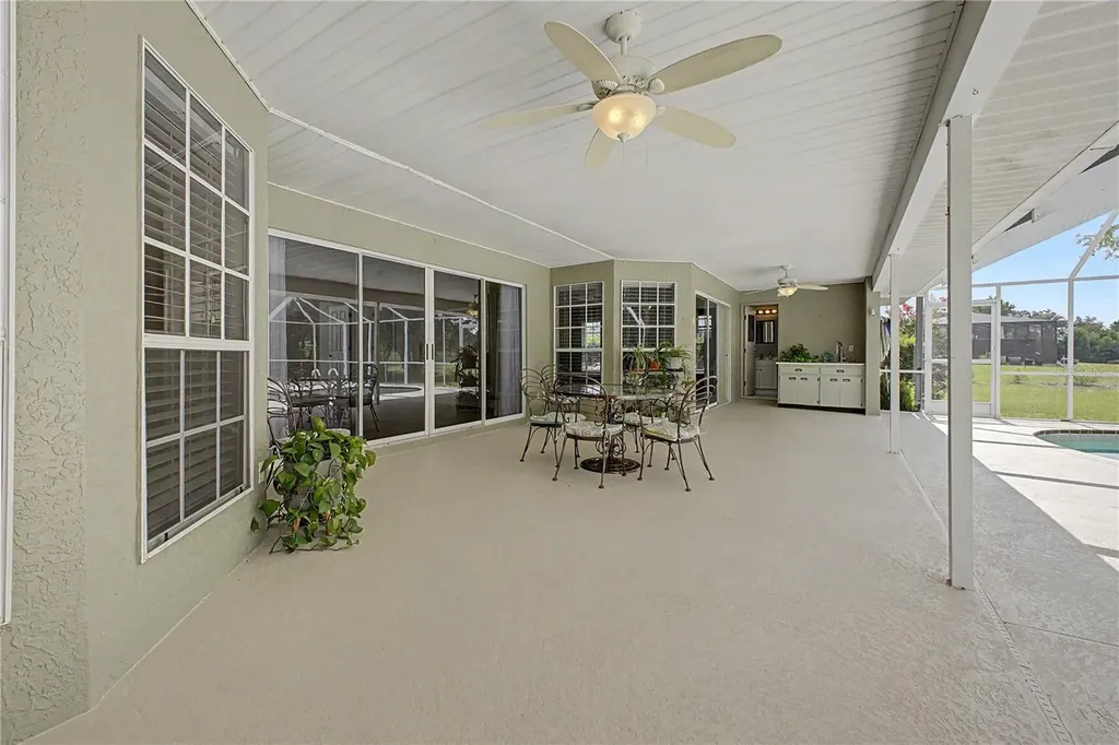 1154 E Triple Crown Loop Hernando FL 34442