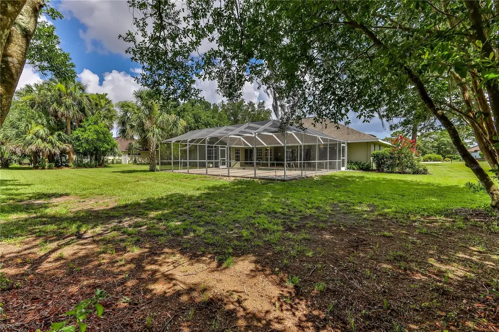 1154 E Triple Crown Loop Hernando FL 34442