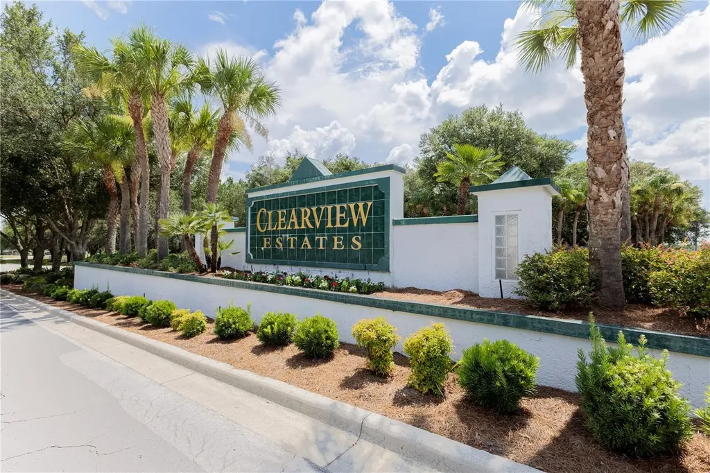 1154 E Triple Crown Loop Hernando FL 34442