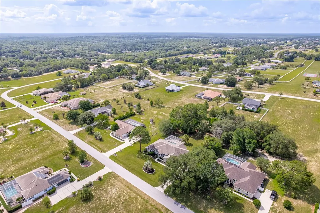 1154 E Triple Crown Loop Hernando FL 34442
