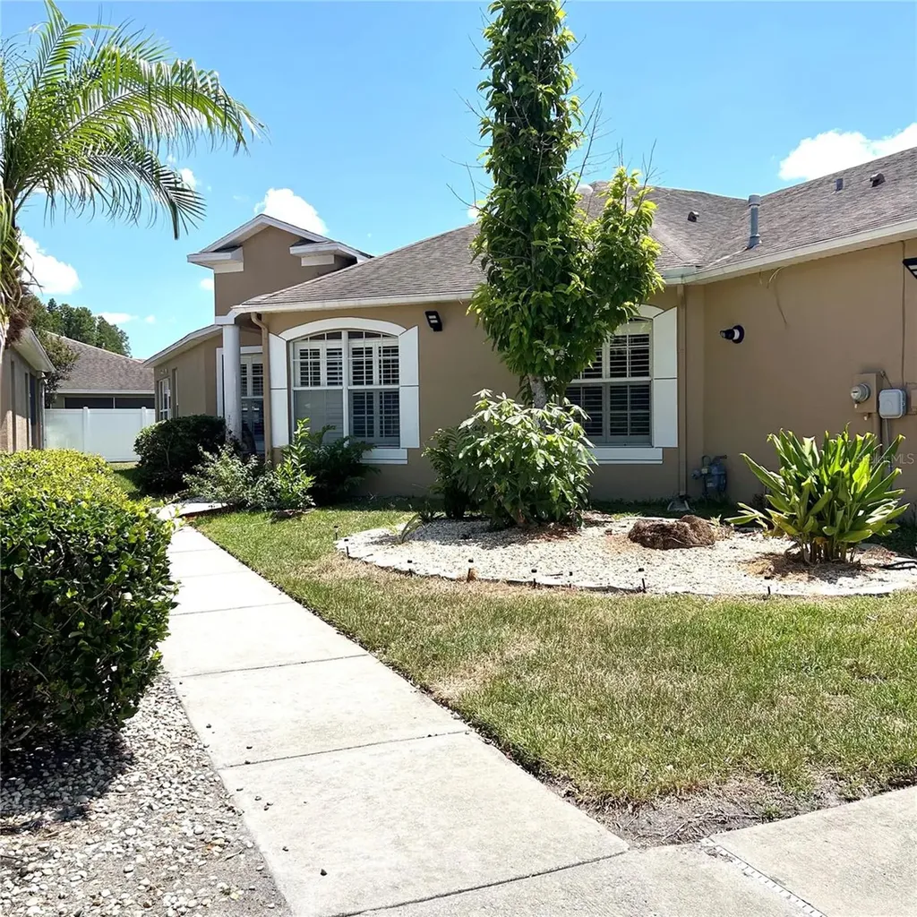30236 Lettingwell Circle Wesley Chapel FL 33543