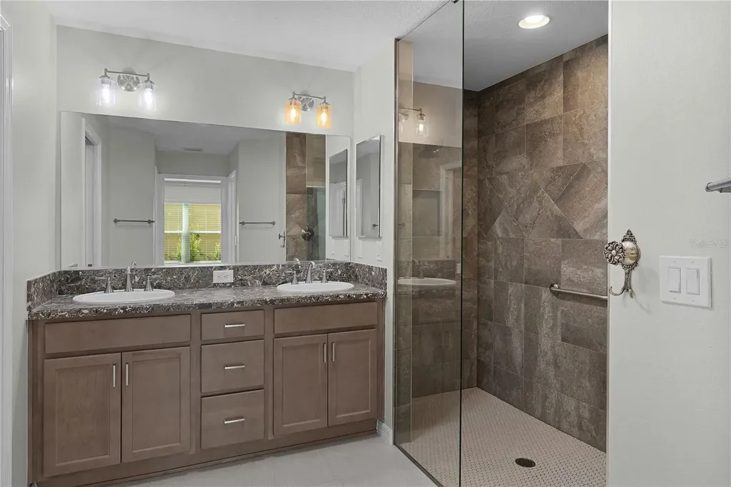 4455 Elijah Loop The Villages FL 32163
