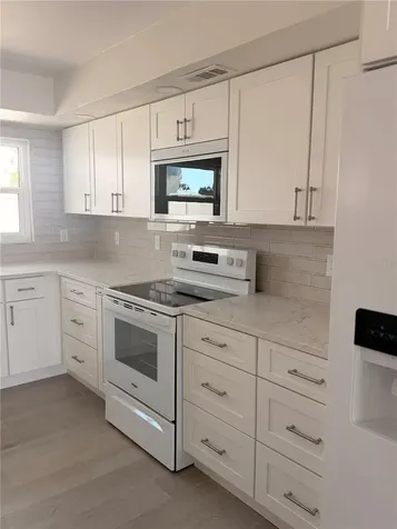 716 Bayway Boulevard Clearwater Beach FL 33767