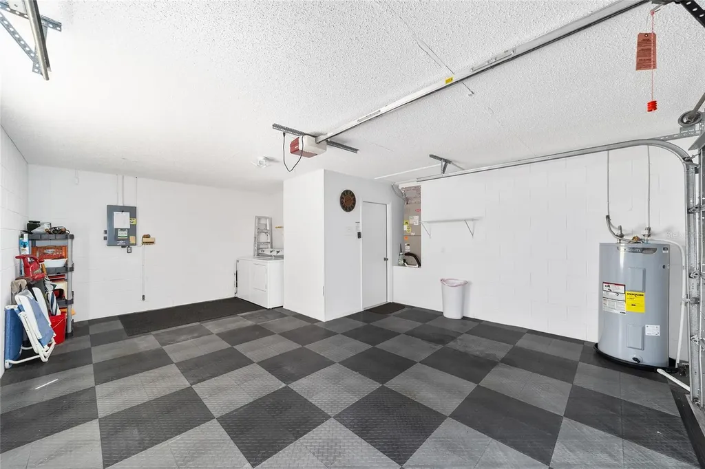 911 Medira Drive Lady Lake FL 32159