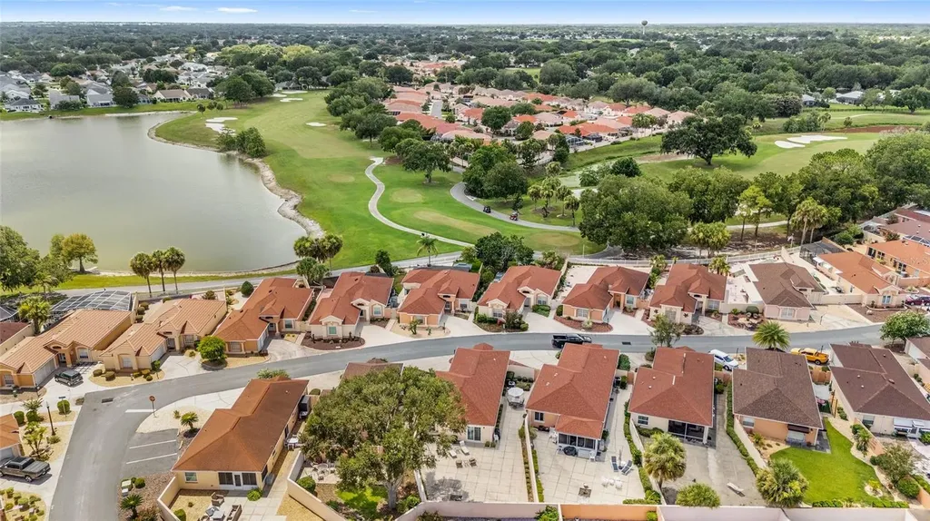 911 Medira Drive Lady Lake FL 32159
