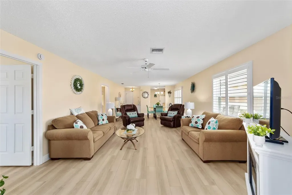 911 Medira Drive Lady Lake FL 32159