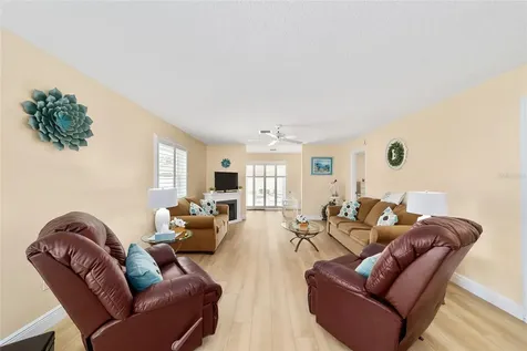 911 Medira Drive Lady Lake FL 32159