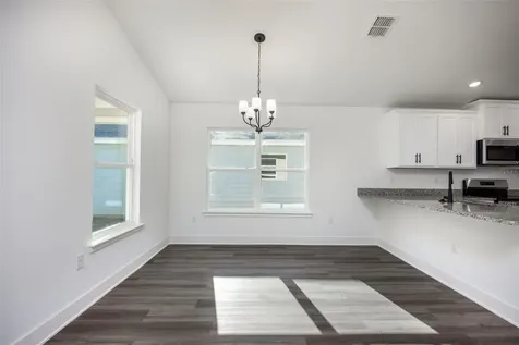 2572 SW 250th Terrace Newberry FL 32669