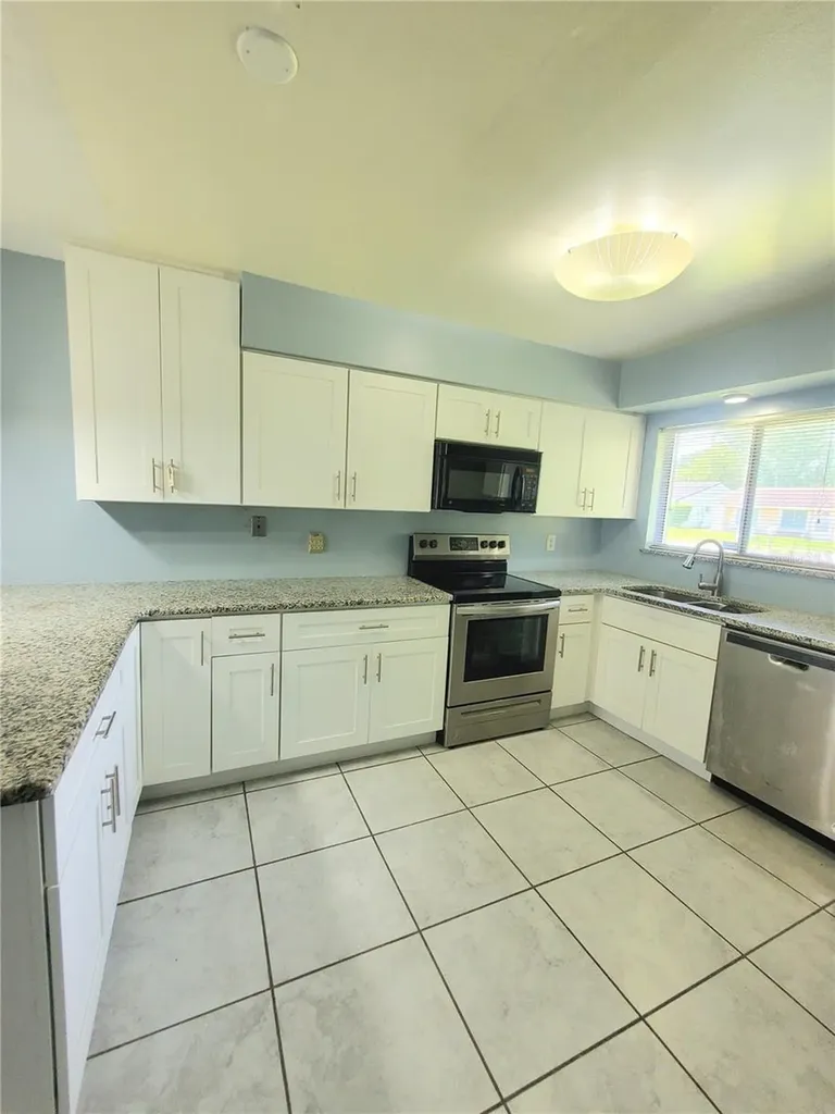5540 Minute Man Court Orlando FL 32821
