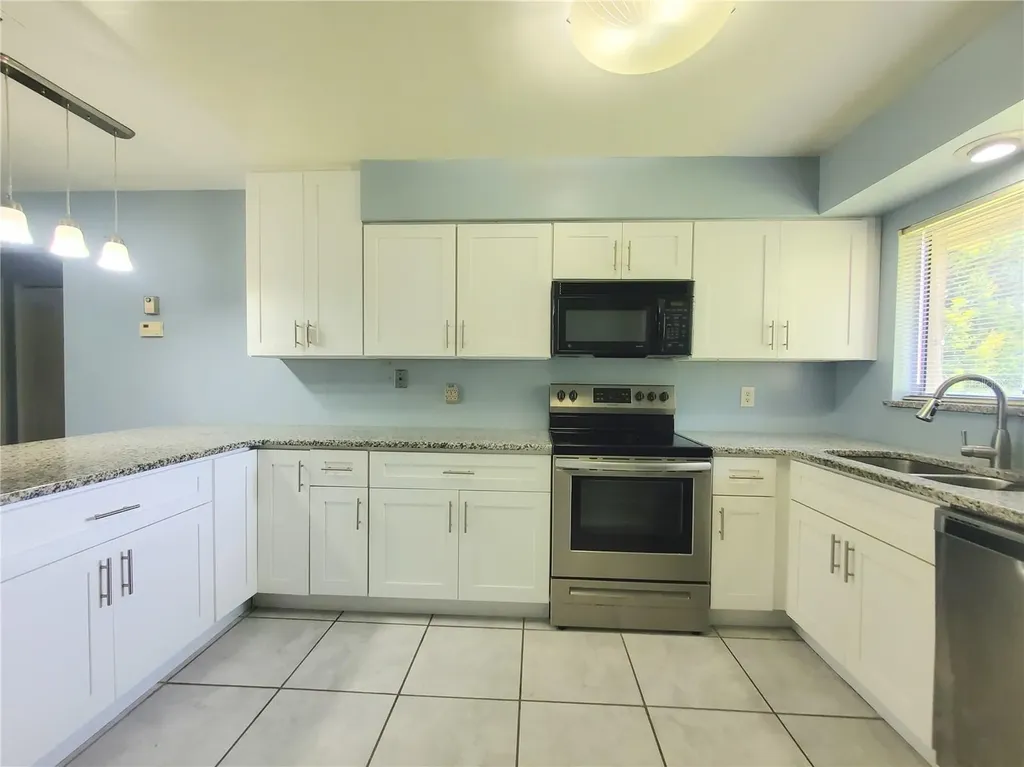 5540 Minute Man Court Orlando FL 32821