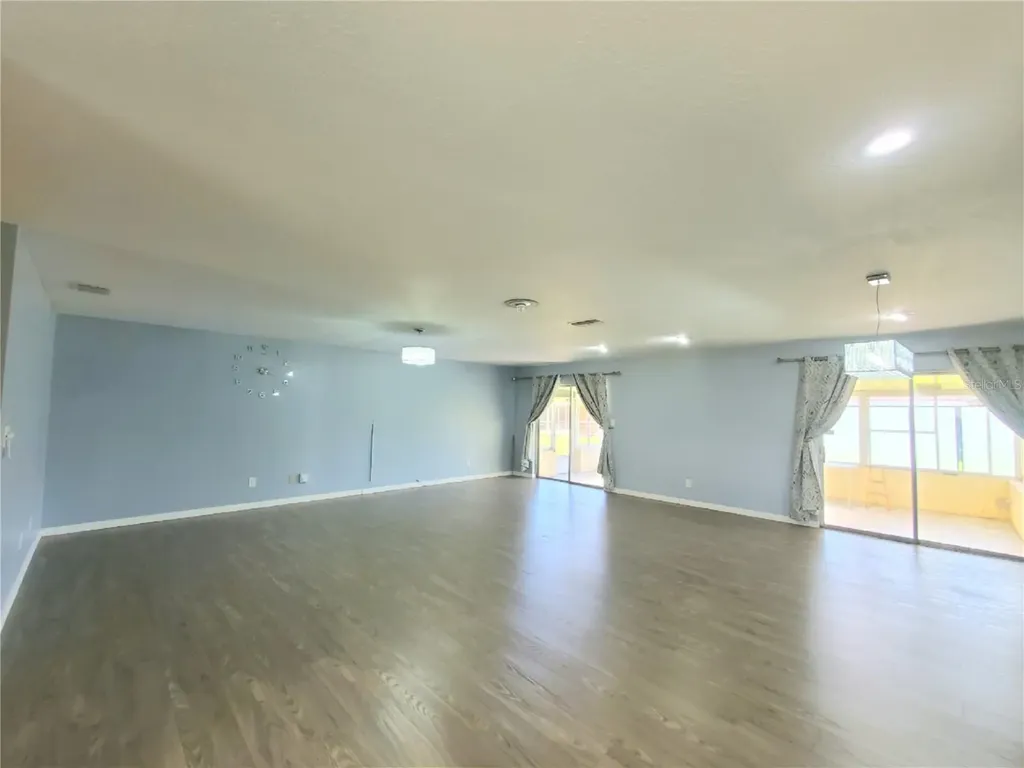 5540 Minute Man Court Orlando FL 32821