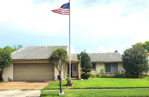 5540 Minute Man Court Orlando FL 32821