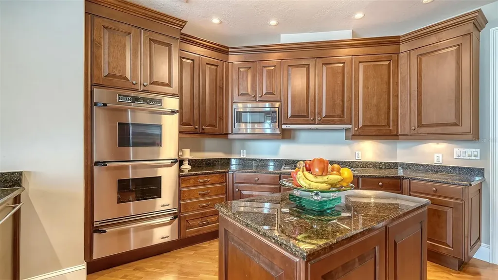 1300 Benjamin Franklin Drive Sarasota FL 34236